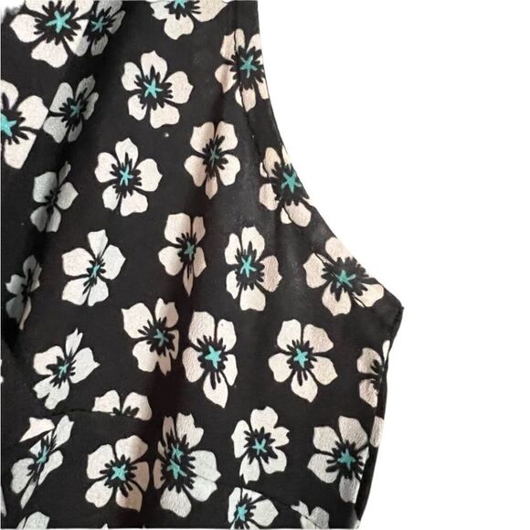 3 for $30! BeBop floral patterned sleeveless dress - Picture 12 of 13